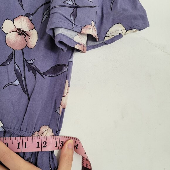 Band of Gypsies Floral Indigo Blue Tie Front Flutter Short Sleeve Romper Small - Picture 10 of 14